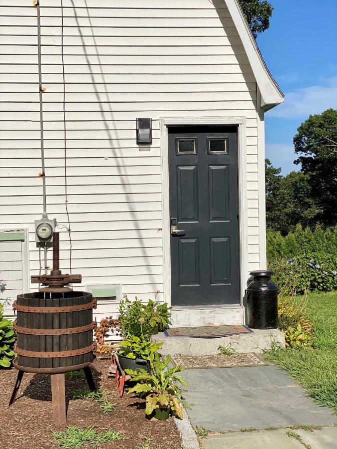 1 Bed Cottage, Partial Waterviews & Water Access Westport Exteriér fotografie